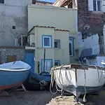 Nyaraló House - Seafront & Aragonese Castle View - *