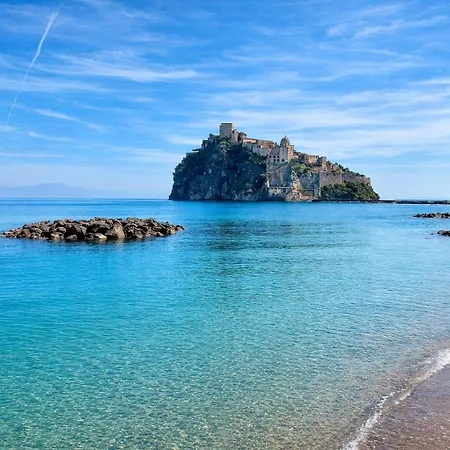 House - Seafront & Aragonese Castle View - Искья