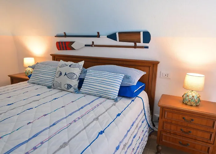 House - Seafront & Aragonese Castle View - Искья